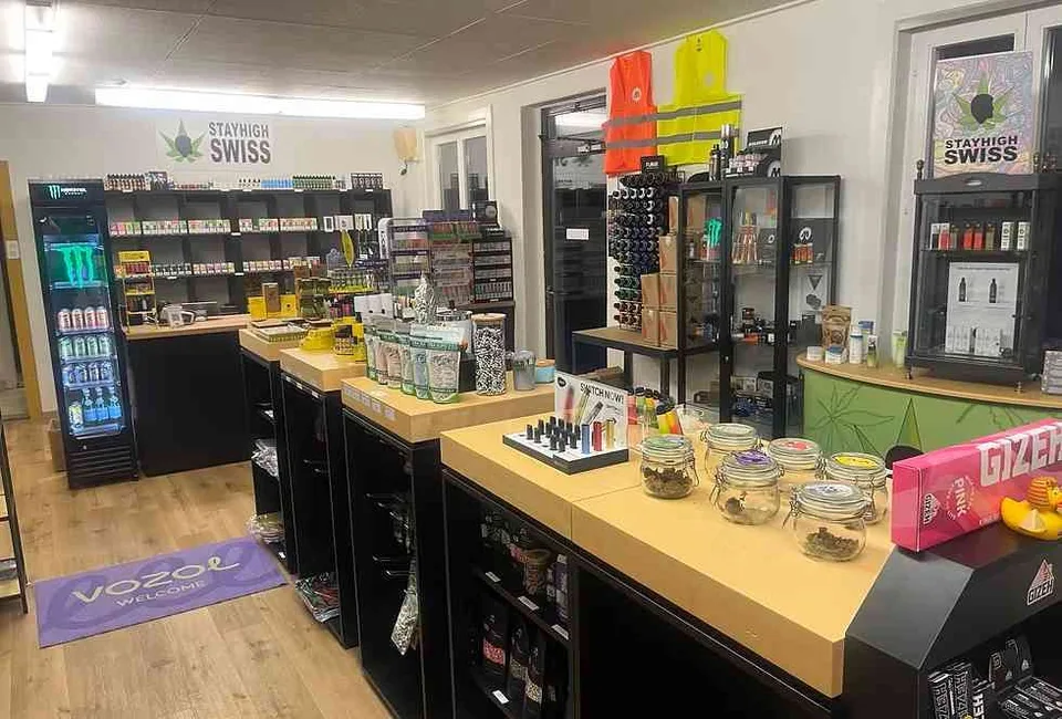 Gewerbefläche / Laden / Büro Mitte 6260 Reiden / Monatsmiete geschenkt