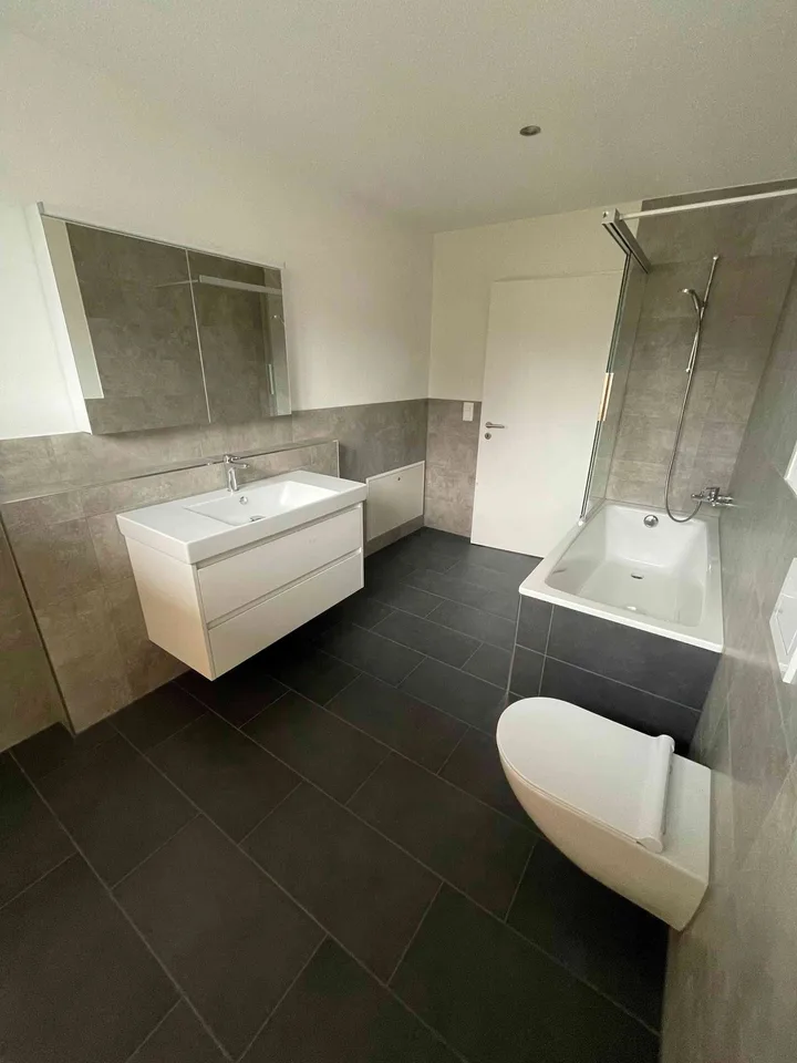 Tolle 5.5 Zimmer Wohnung
