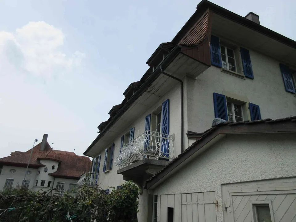 Ab sofort 3.5 BERNERHAUS zentral ruhig Balkon Parkett Garten Küche