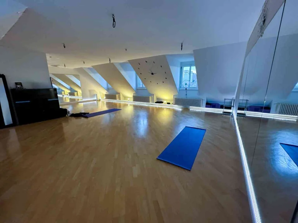 Studio zur Untermiete / gemeinsamen Nutzung – Bern Zentrum