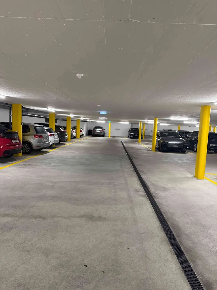 Vermietung Tiefgaragen-Parkplatz