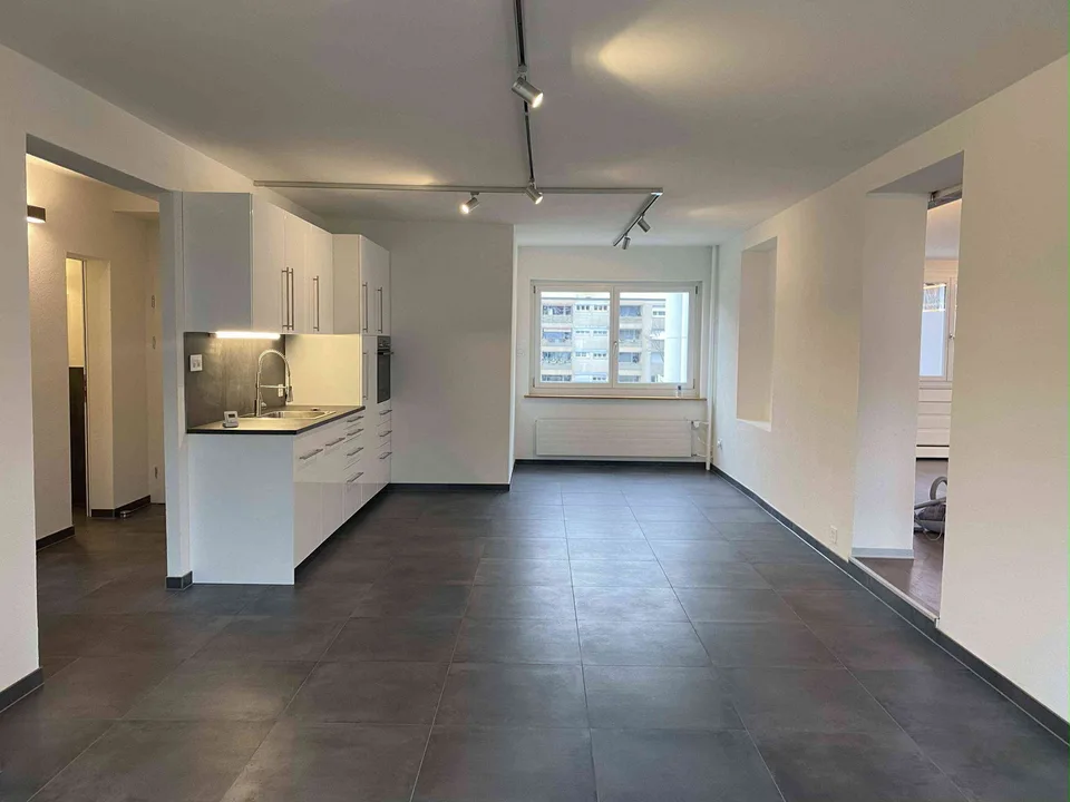 Helle, moderne Büroräume, 168m2 – perfekt für Ihr Unternehmen