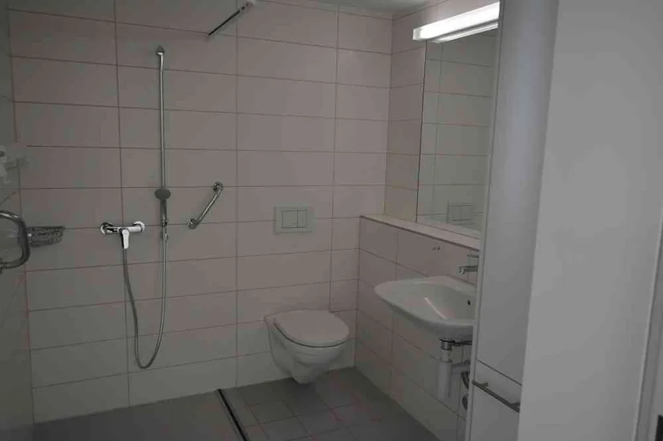 3-Zimmer-Wohnung mit Balkon in Köniz (verfügbar ab 1. Dezember)