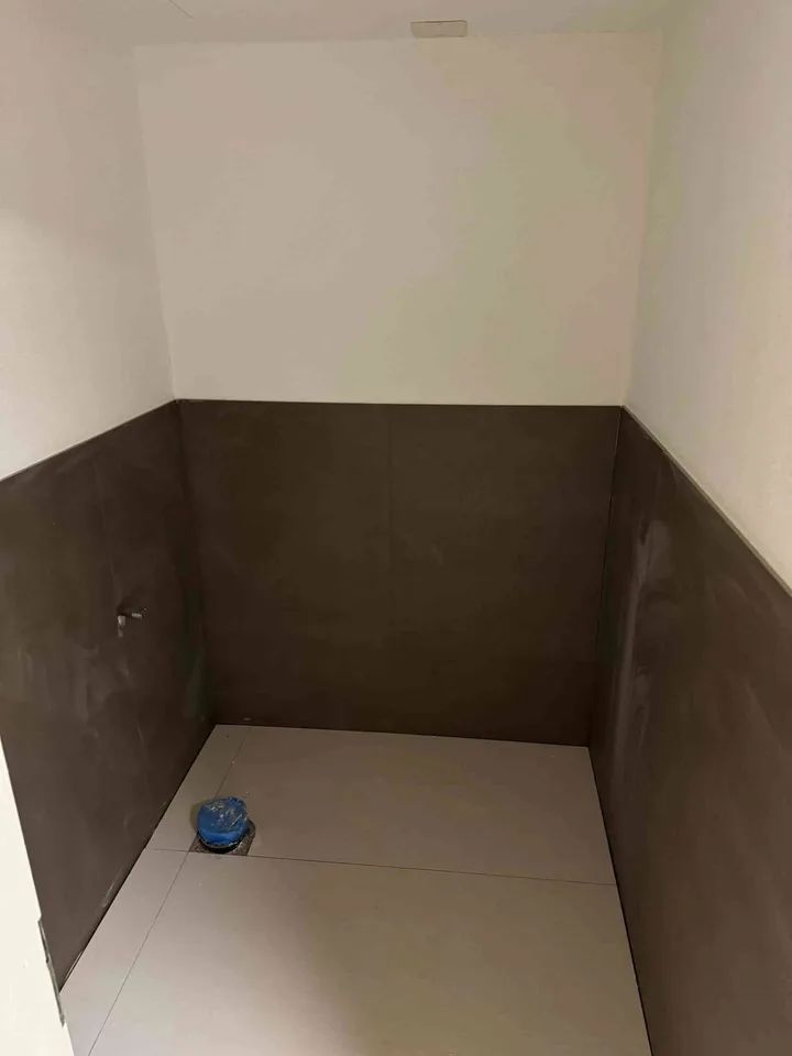 Gewerberäumlichkeiten im Grundausbau