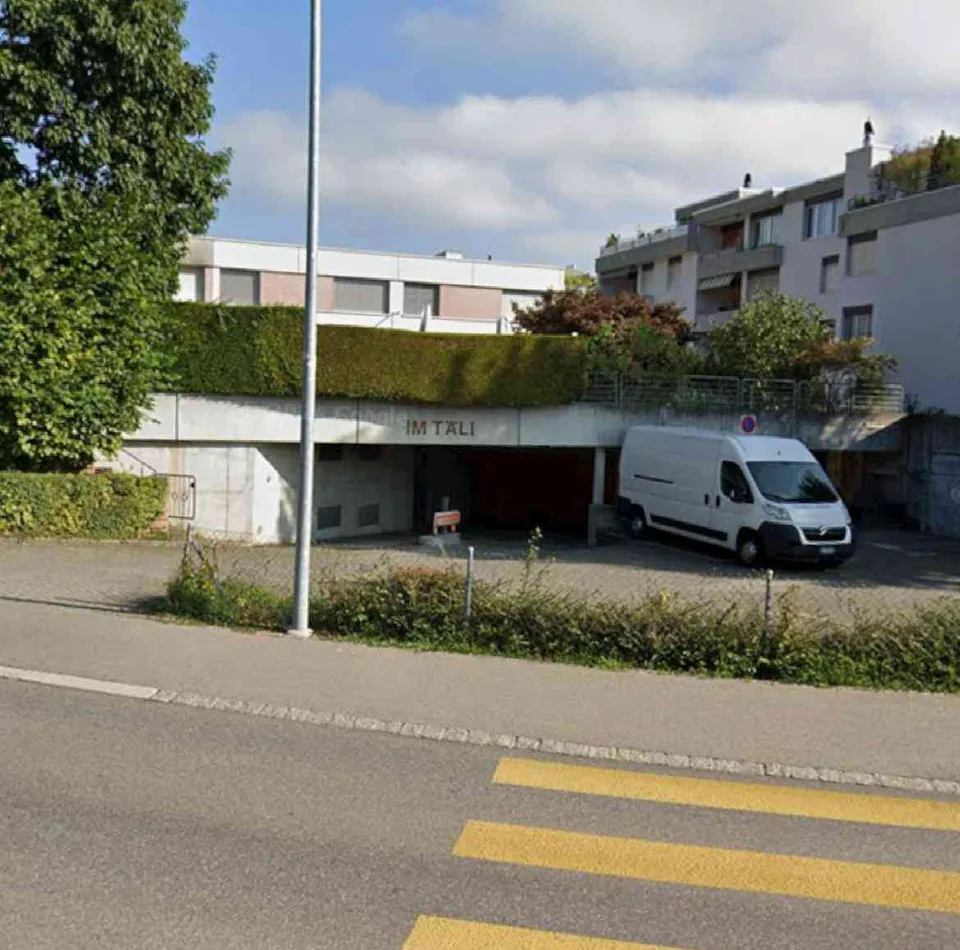 Geschlossene Garage
