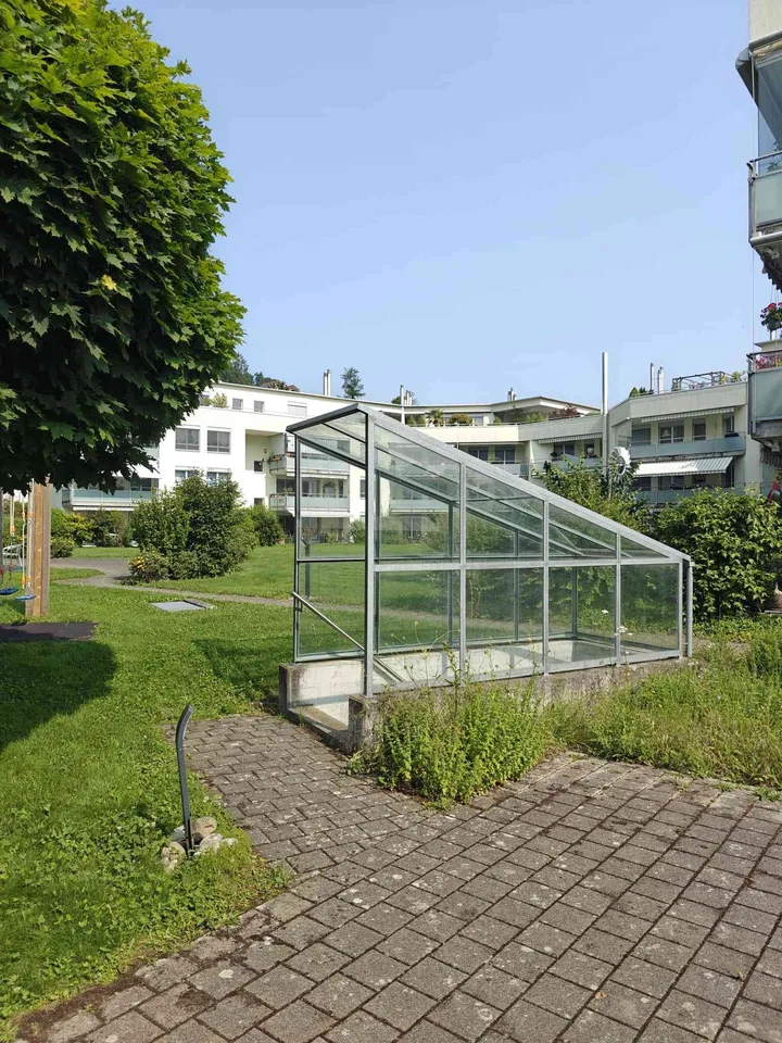 Einstellhallenplatz
