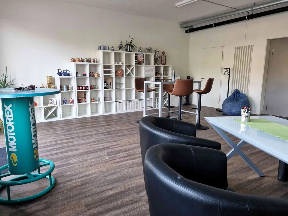 Atelier + Lager zur Mitbenutzung oder Alleinbenutzung
