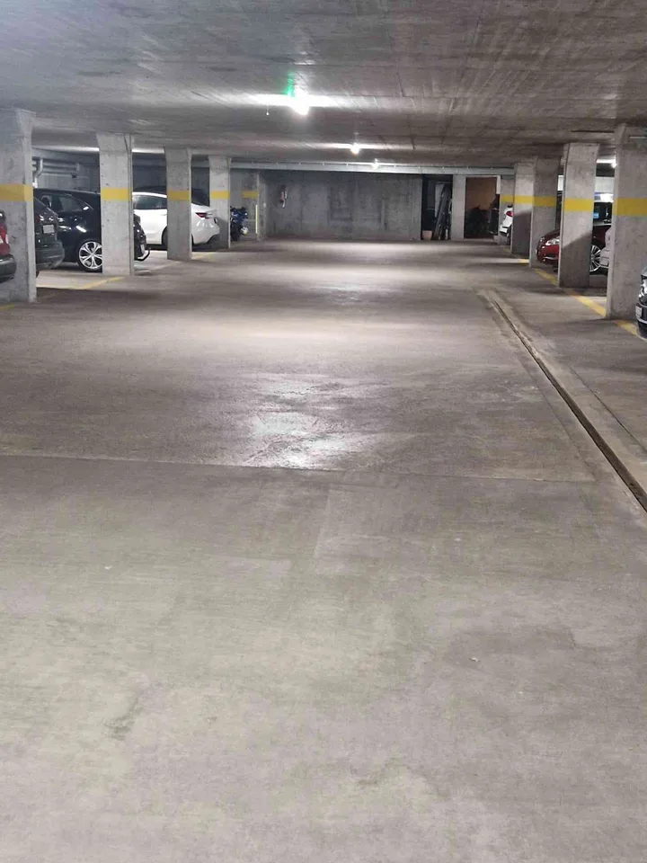 Tiefgaragenplatz in Bremgarten bei Bern (Stuckishaus) zu vermieten