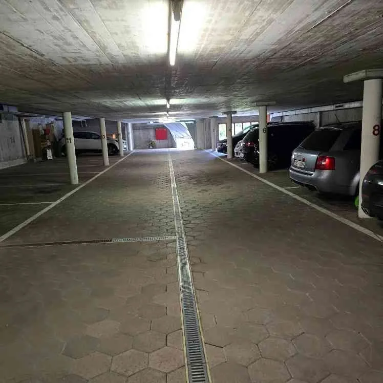 Tiefgaragenplatz in 2543 Lengnau