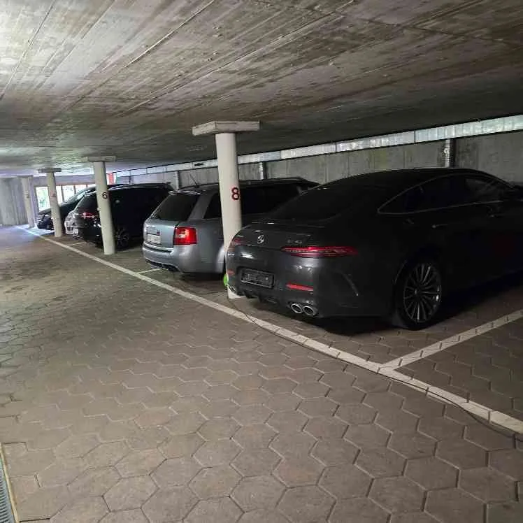 Tiefgaragenplatz in 2543 Lengnau