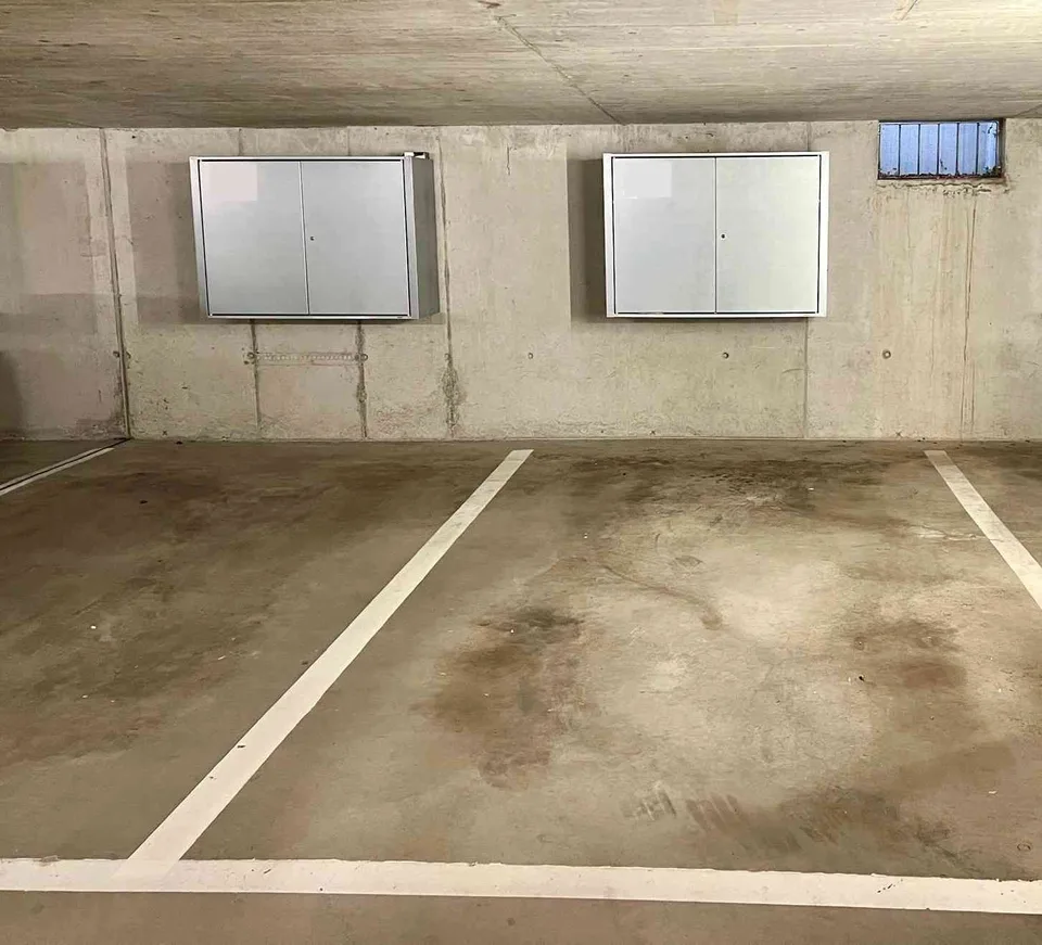 Sicherer Tiefgaragenplatz im Liebefeld neben BAG