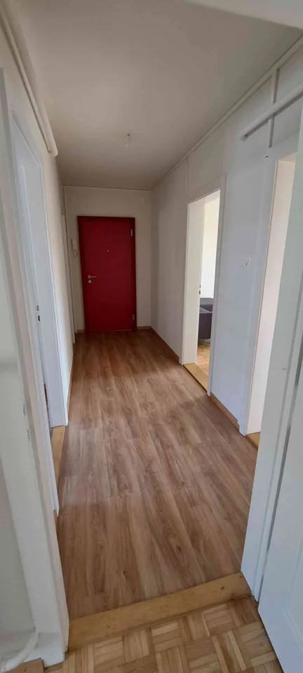 Lumineux appartement à Monruz à remettre