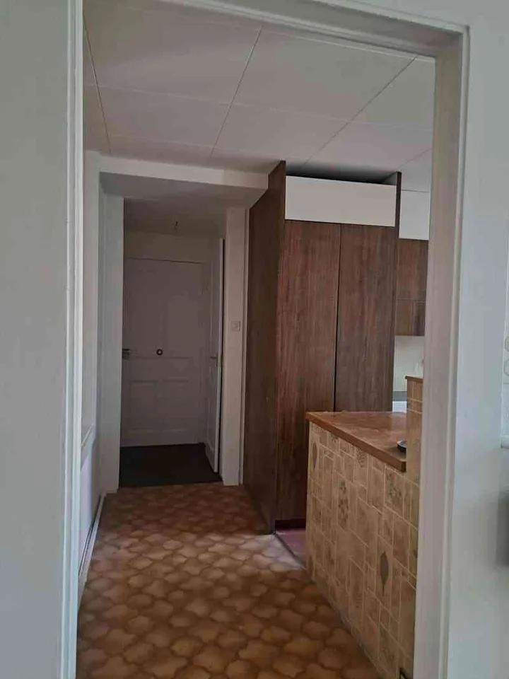 Charmant appartement de 2.5 pièces à Neuchâtel – Disponible de suite