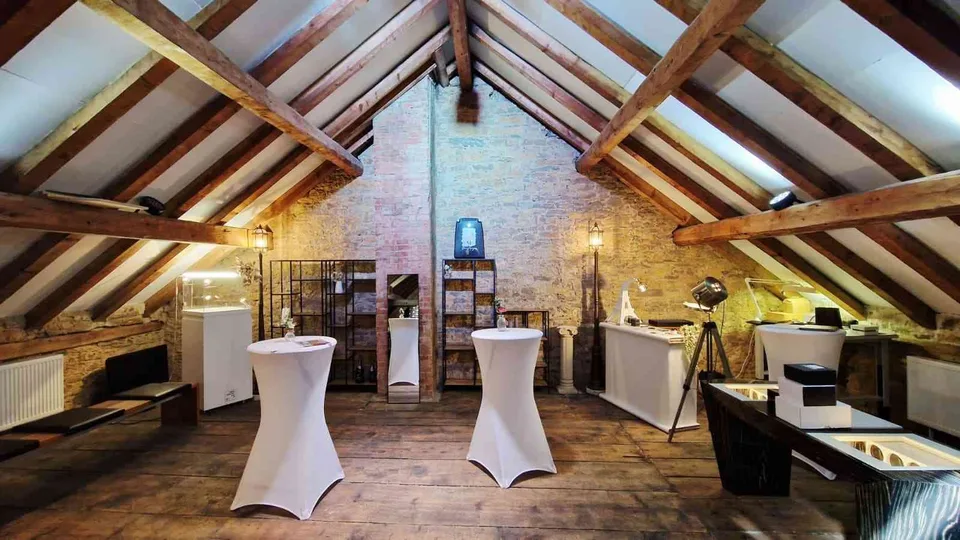 Espace mansardé de style loft à louer - 130 m2 - Chaux-de-Fonds