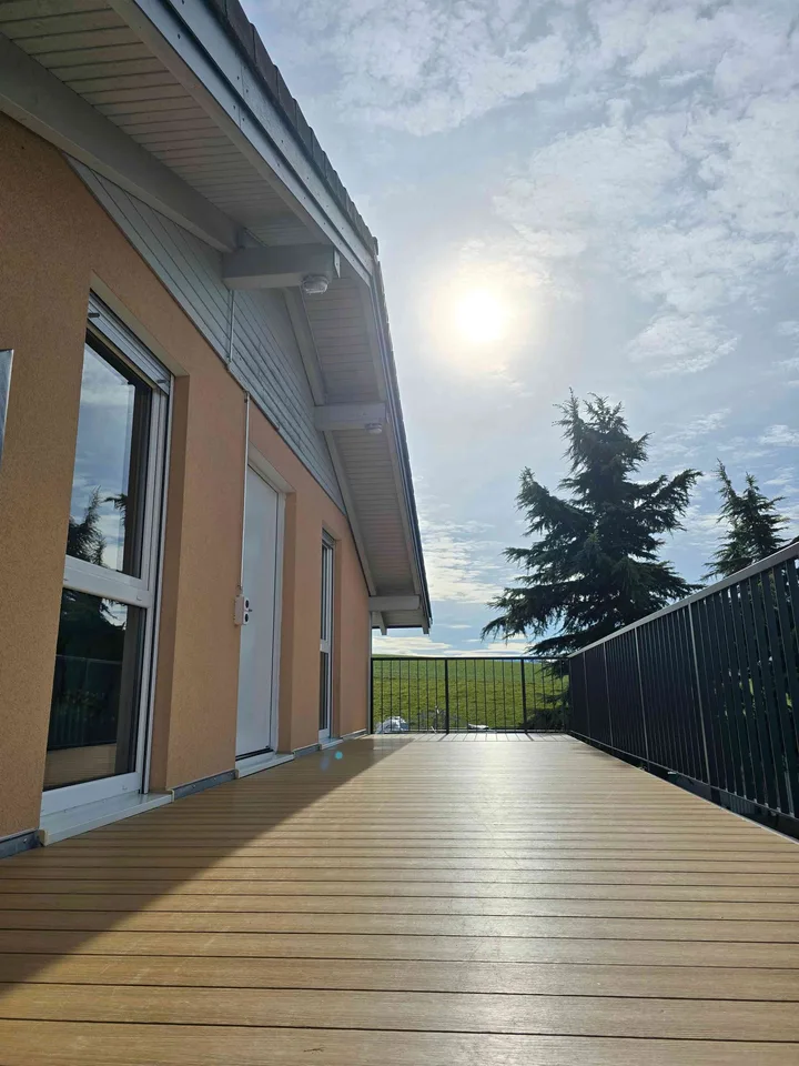 Appartement fraichement rénové de 2.5 pièces à Courtion