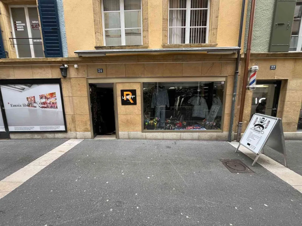 LOCAL COMMERCIAL RUE DES MOULINS