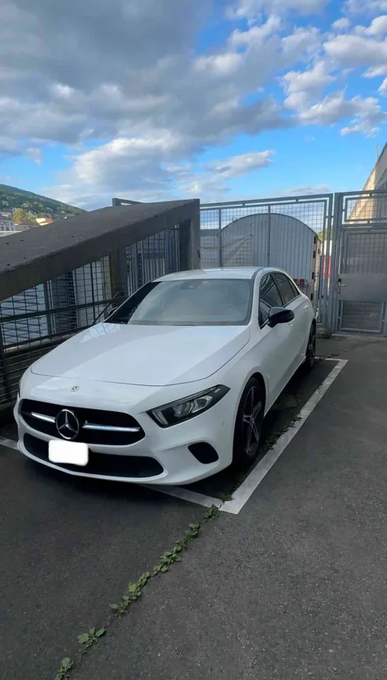 Place de parking extérieure – disponible dès maintenant