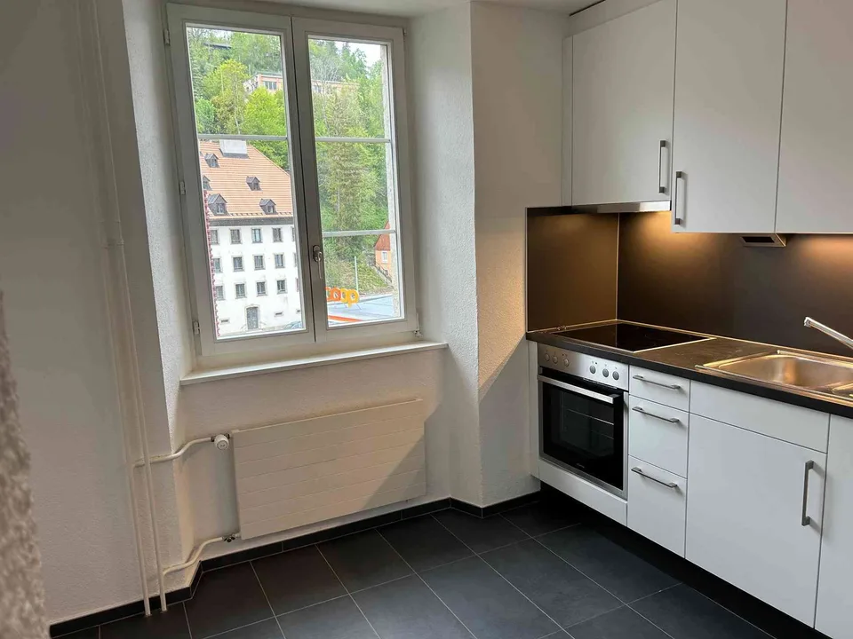 Le Locle - Lumineux appartement 3 pièces traversant