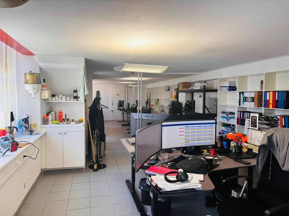 Surface commerciale de 240 m² – Emplacement stratégique à Neuchâtel