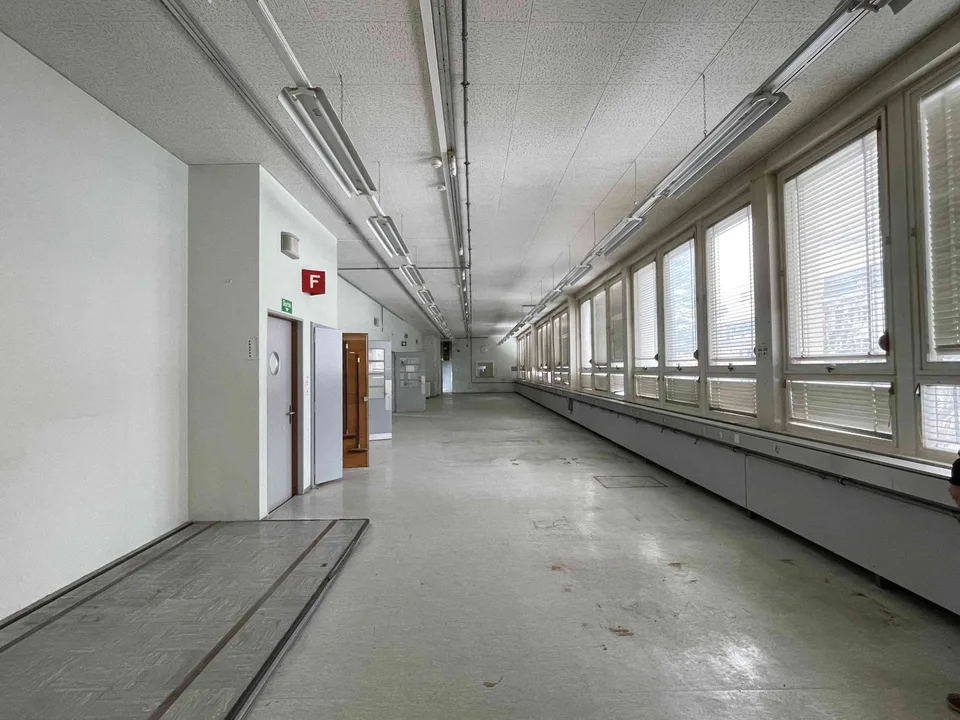 5'500 m2 à louer au centre de La Chaux-de-Fonds !