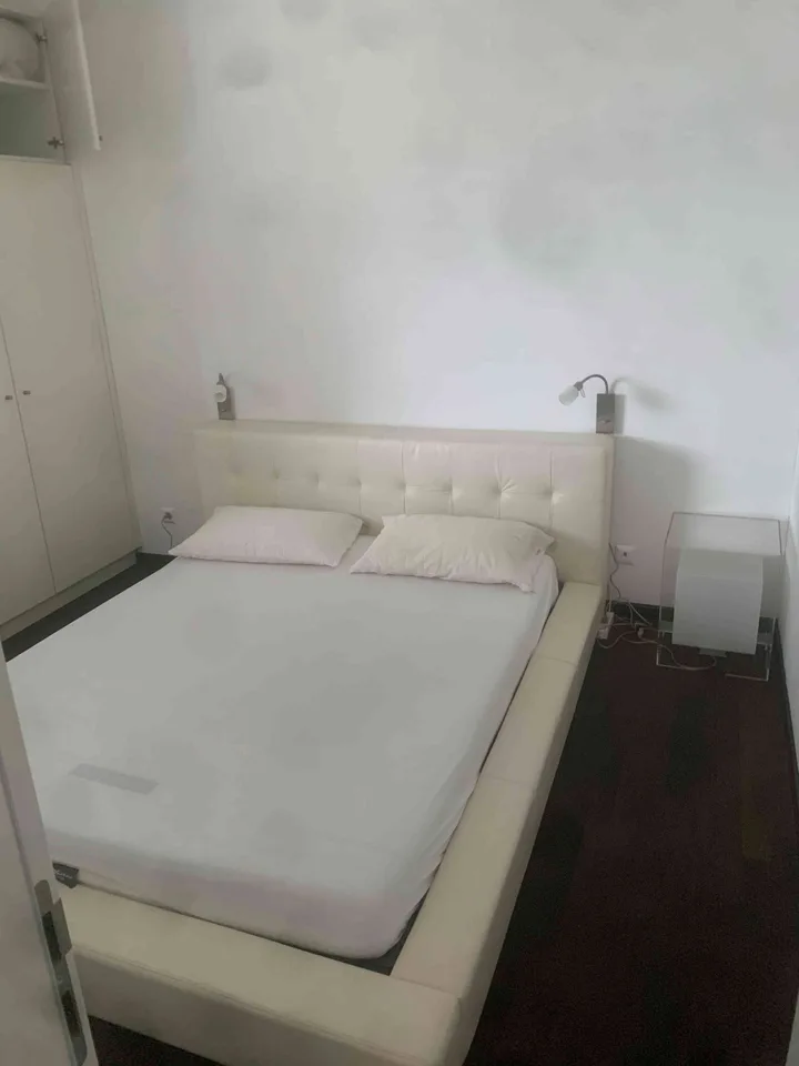 Cerchiamo subentrante per appartamento a Cassarate CHF 1’400.00 spese