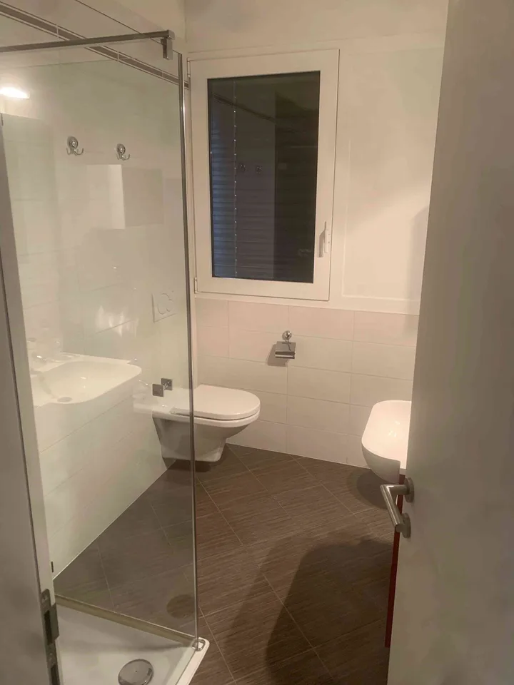 Cerchiamo subentrante per appartamento a Cassarate CHF 1’400.00 spese