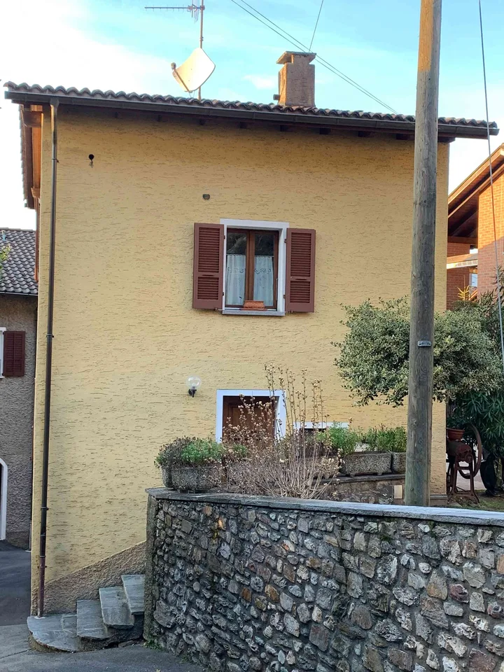 Casa unifamiliare in affitto