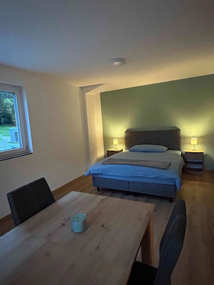 Möbliertes Studio zu vermieten – Neubau 2025, sofort verfügbar!