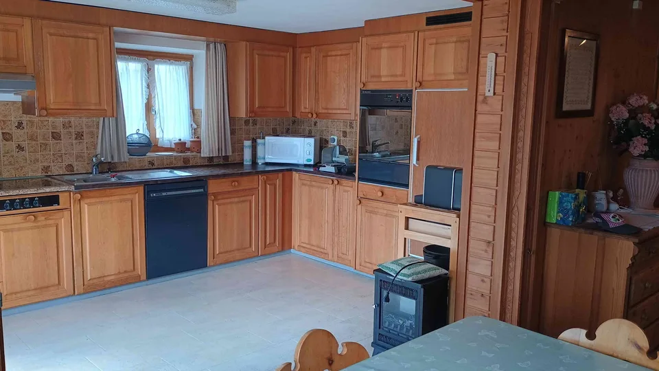 5 Zimmer per sofort in Rabius