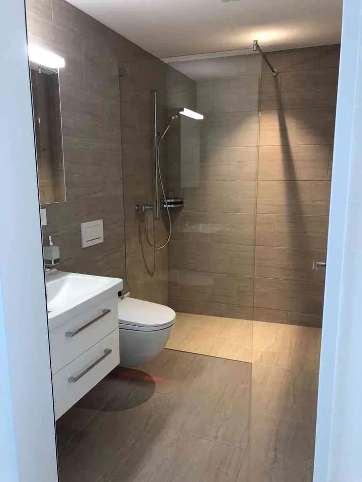 Helle 4.5 Zimmerwohnung in Rhäzüns