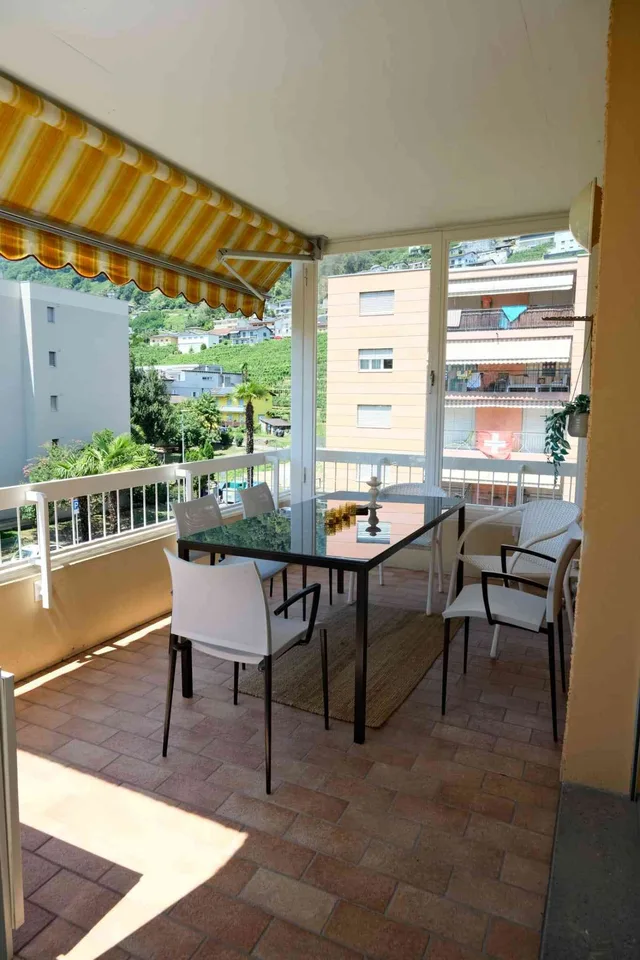 Helle und gepflegte Wohnung mit sonnigem Balkon