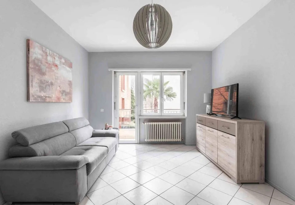 Helle 3.5-Zimmer-Wohnung im Hochparterre mit Balkon und schöner Aussic