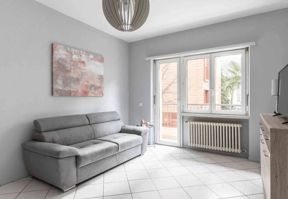 Helle 3.5-Zimmer-Wohnung im Hochparterre mit Balkon und schöner Aussic