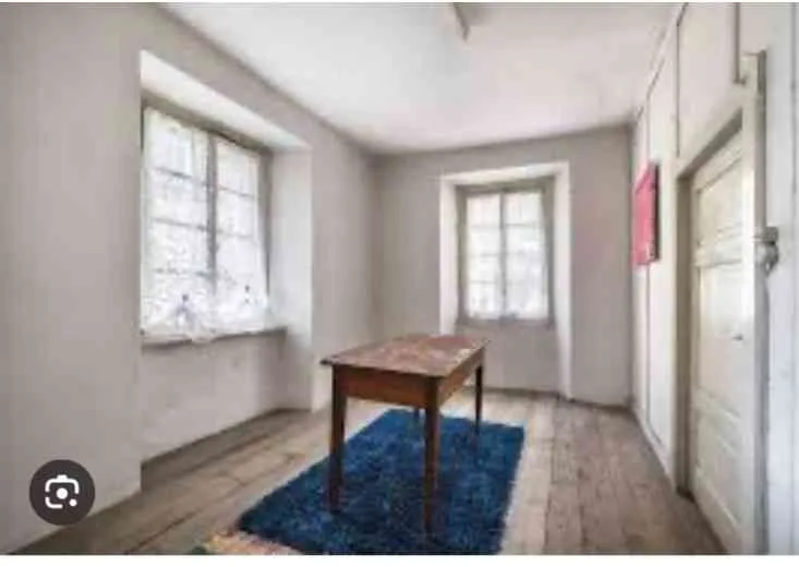 Zu vermieten eine 3Zimmer Wohnung mit Balkon 500fr