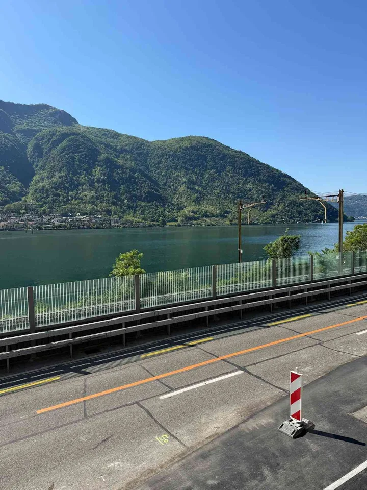 Klein, fein & direkt am See: 2.5 Zimmer Wohnung