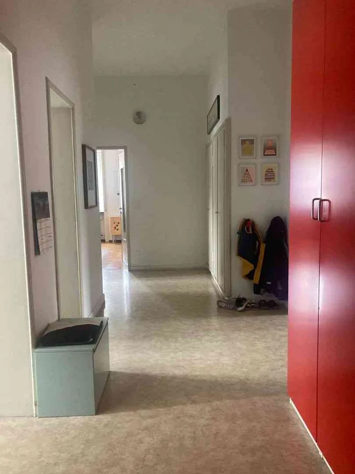 Appartamento design luminoso 2 camere balcone e parcheggio