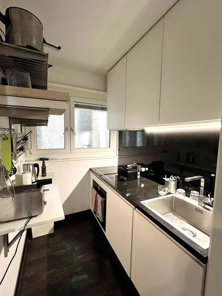 Moderne 1,5 Zimmer Erdgeschosswohnung in begehrter Lage von Lugano Cas