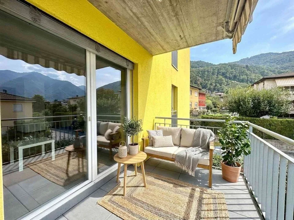Gemütliche 2,5 Zimmer Wohnung mit Balkon und Parkplatz