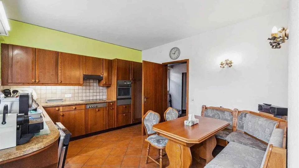 Geräumige 5-Zimmer-Wohnung, 140 m²
