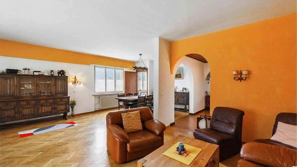 Geräumige 5-Zimmer-Wohnung, 140 m²