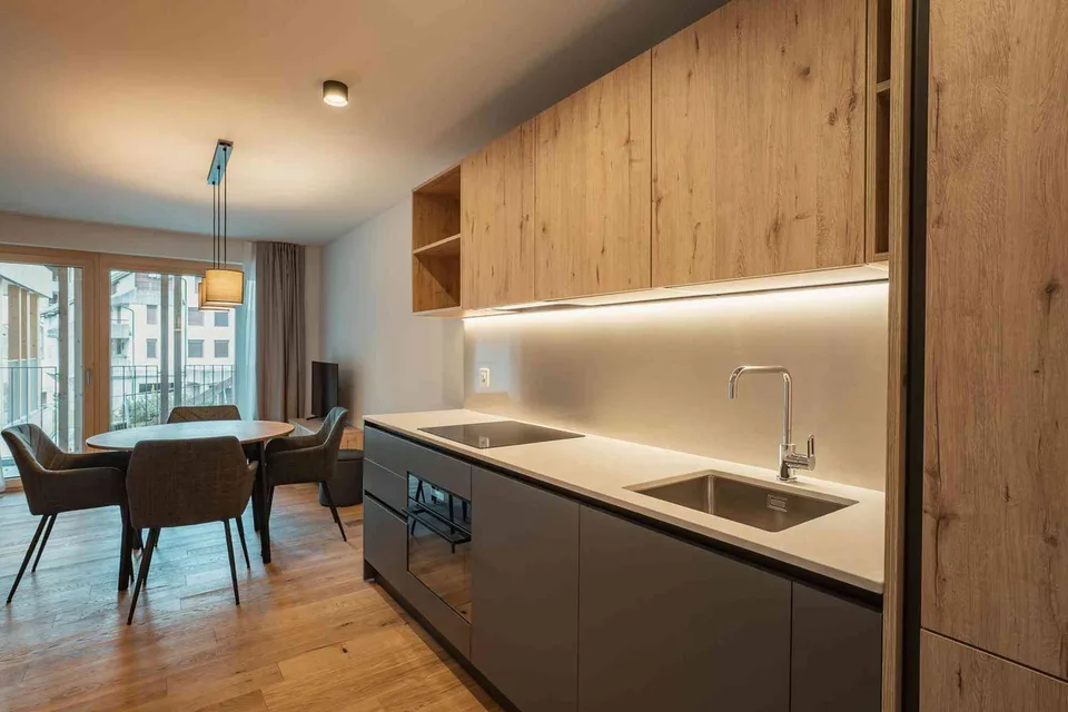 Neubau-Bijou in San Bernardino/Helles 1.5-Zimmer-Apartment mit Balkon