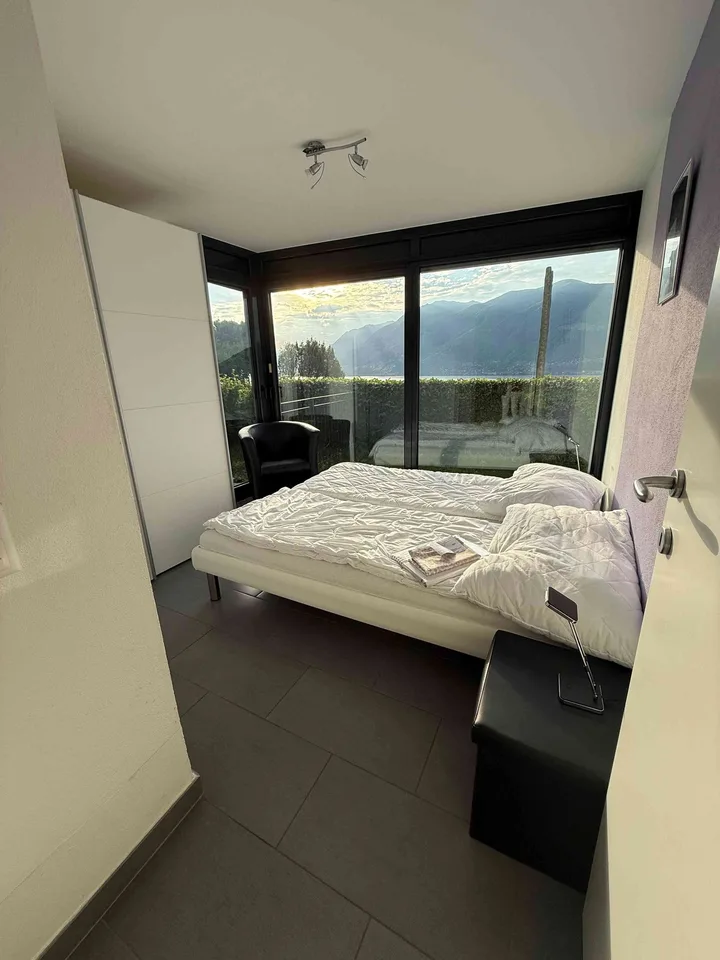 Splendido appartamento con vista lago e giardino