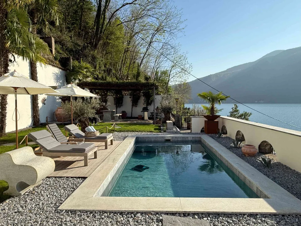 5.5 Room Villa, private Pool, 220m2, Lakeview