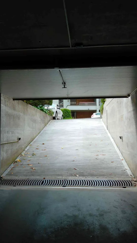 Affittasi parcheggio al coperto