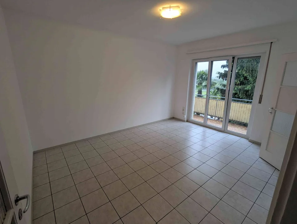 Appartamento 2°P al centro, 2.5 locali in Via Bartolomeo Varenna 67