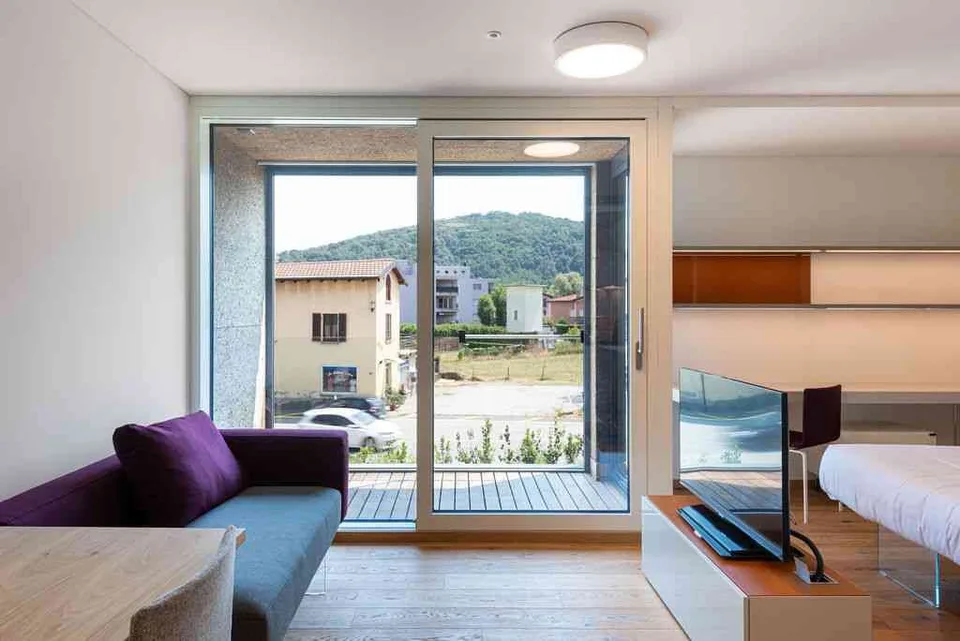 Stabio | 1.5 35 m² arredati in struttura servita per ogni durata