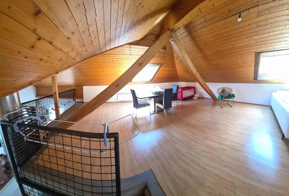 Splendido appartamento duplex 5.5 locali a Lodrino