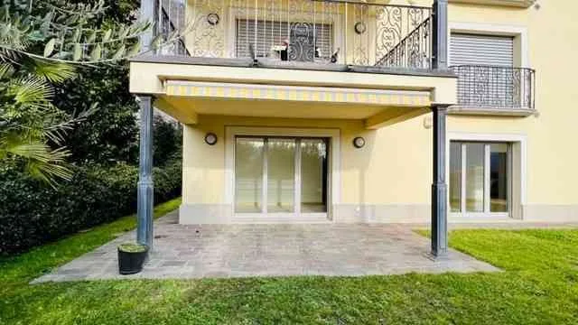 Splendido appartamento con giardino