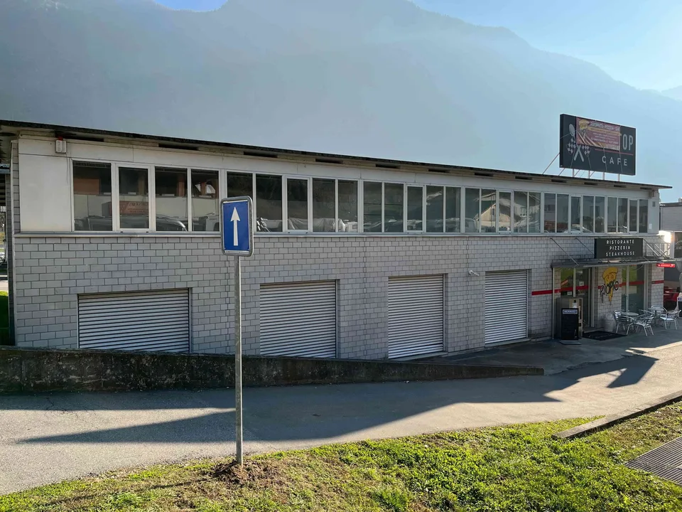 Affittasi superficie industriale/commerciale/artigianale/magazzino