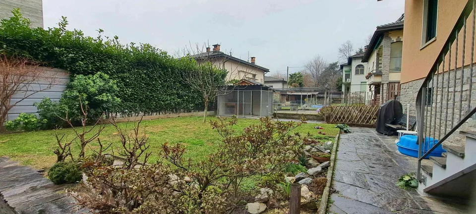 Appartamento di 4.5 locali in casa bifamiliare a Bellinzona